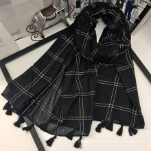 2017 all-match female fresh cotton rayon scarf lady high quality tassel lattice plaid scarf